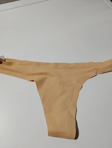 String tanga von ritratti - string,